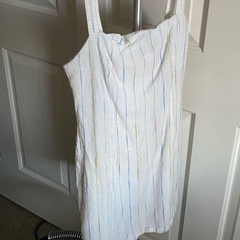 White body con dress